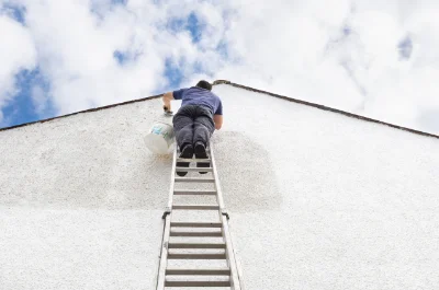 Peinture extérieure à Brando — façades et ravalement